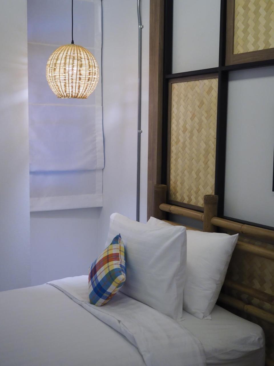 Hotel Luck Esan Loft Ubon Ratchathani Exterior foto