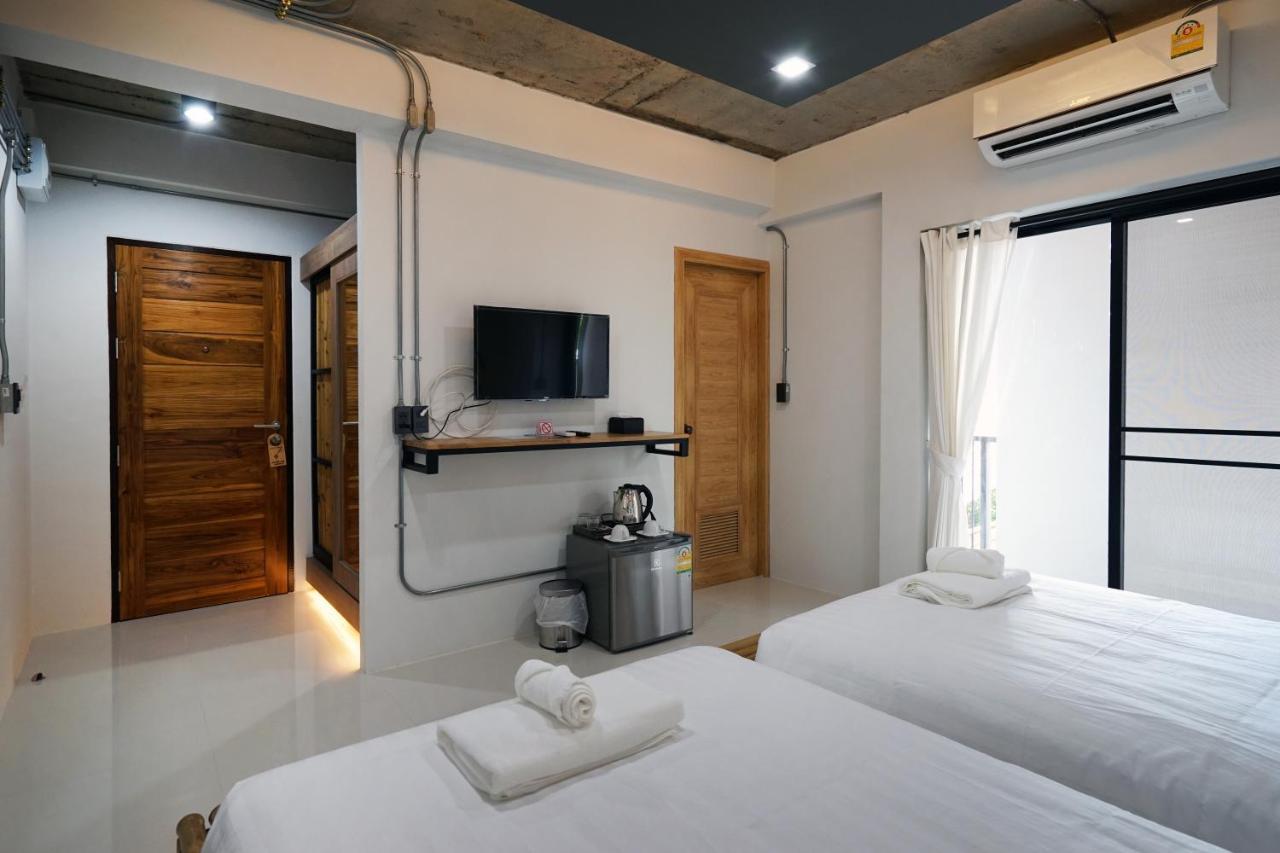 Hotel Luck Esan Loft Ubon Ratchathani Exterior foto